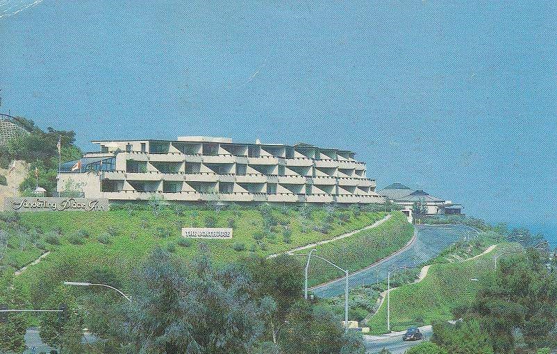 The Encinitan Hotel & Suites
